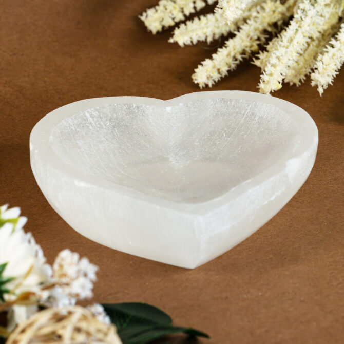 Selenite Charging Bowl - Heart Shape