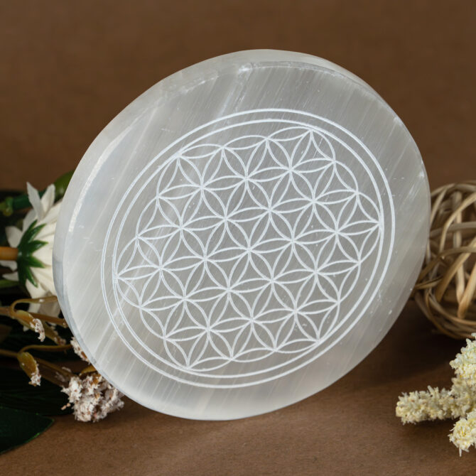 Selenite Round Charging plates - 4 inch