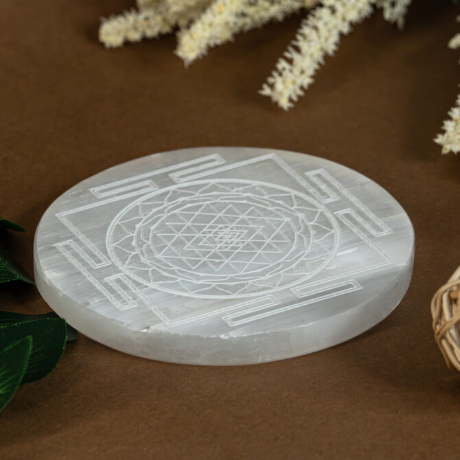 Selenite Round Charging plates - 4 inch