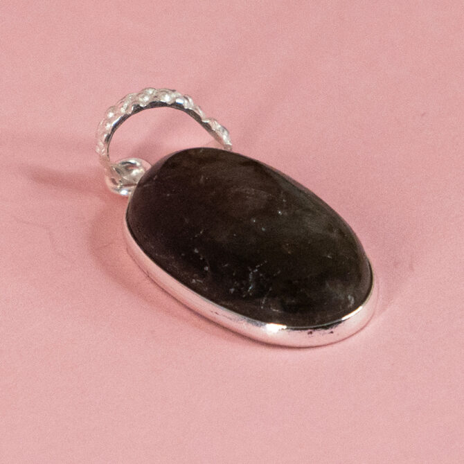 Labradorite Oval Shape Silver Pendant